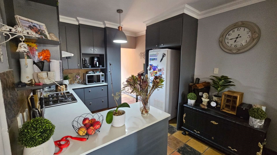 2 Bedroom Property for Sale in Melodie North West